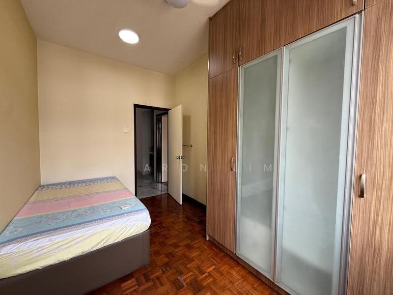 Pangsapuri untuk Disewa di Subang Perdana Goodyear Court 8 - Sharon Lim - Bedroom - PropertyGuru.com.my