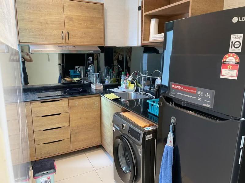 Service Residence for Sale at Timur Bay Seafront Residence - Christina Ong - Kitchen - PropertyGuru.com.my