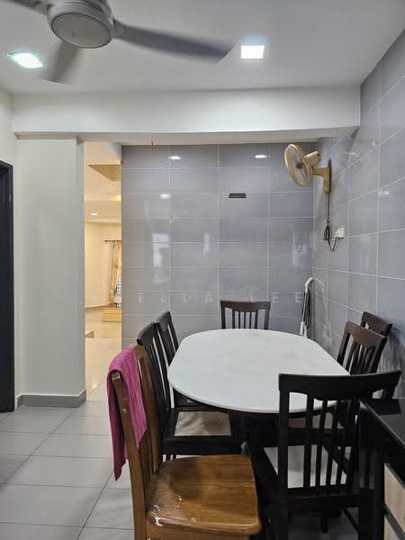 2-storey Terraced House for Rent in Bandar Sungai Long (Selangor) - Stella Lee - Dining Room - PropertyGuru.com.my