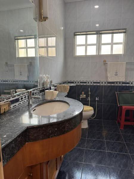 Bungalow House for Sale in SS3 (Petaling Jaya) - Sarah Tan - Bathroom - PropertyGuru.com.my