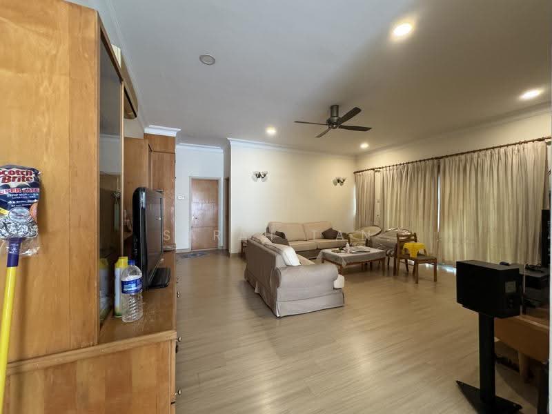 Bungalow House for Sale in SS3 (Petaling Jaya) - Sarah Tan - Living Room - PropertyGuru.com.my