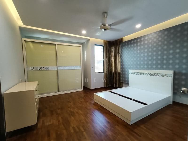 Cluster House for Rent in Austin Heights (Tebrau) - Chew Chee Yee - Bedroom - PropertyGuru.com.my
