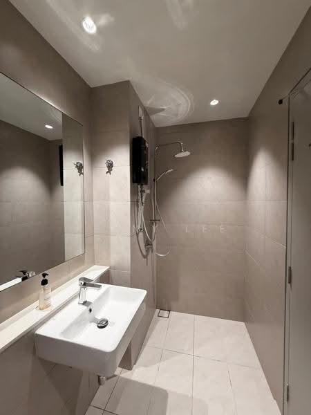 Kediaman Servis untuk Disewa di Melawati : Park One - Kenny Lee - Bathroom - PropertyGuru.com.my