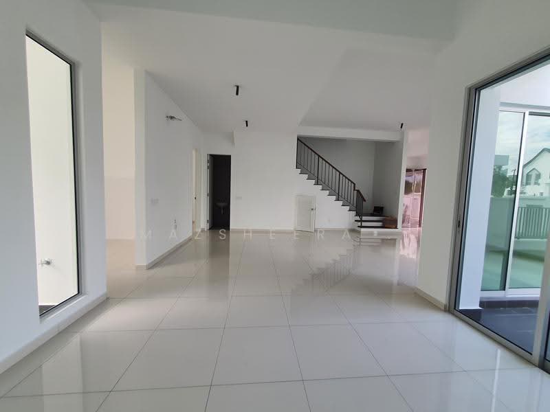 Rumah Teres 2-Tingkat untuk Disewa di Eco Forest (Semenyih) - Mazsheera . - Living Room - PropertyGuru.com.my