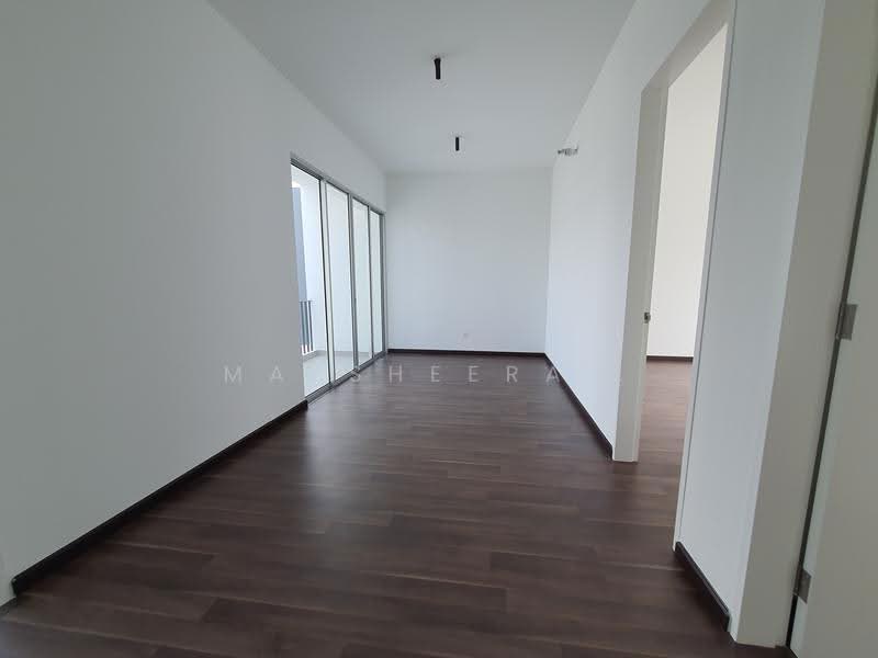 Rumah Teres 2-Tingkat untuk Disewa di Eco Forest (Semenyih) - Mazsheera . - Upstairs hallway - PropertyGuru.com.my