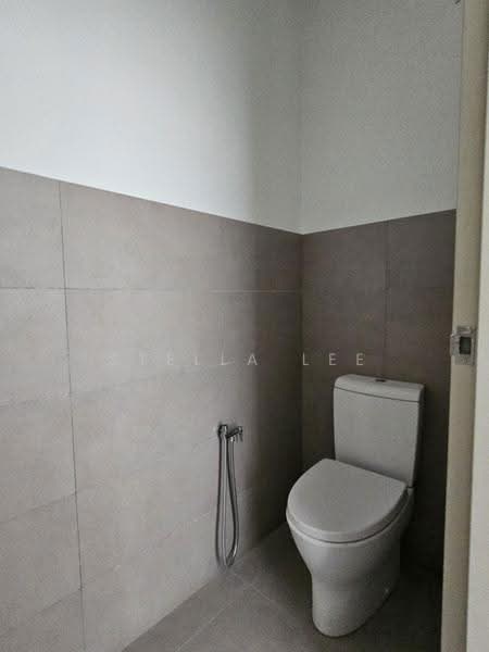 Shop / Office for Rent in Cheras (Selangor) - Stella Lee - Bathroom - PropertyGuru.com.my