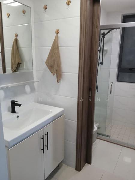 Condominium for Rent at Cerulean Bay @ Forest City - Hong Charng Lee - Bathroom - PropertyGuru.com.my