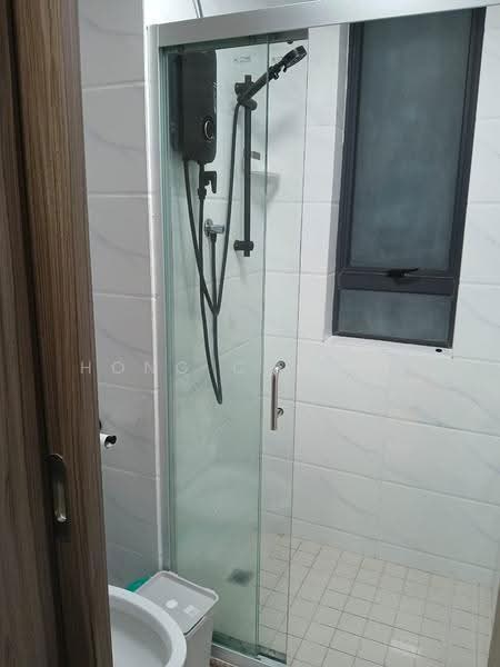 Condominium for Rent at Cerulean Bay @ Forest City - Hong Charng Lee - Bathroom - PropertyGuru.com.my