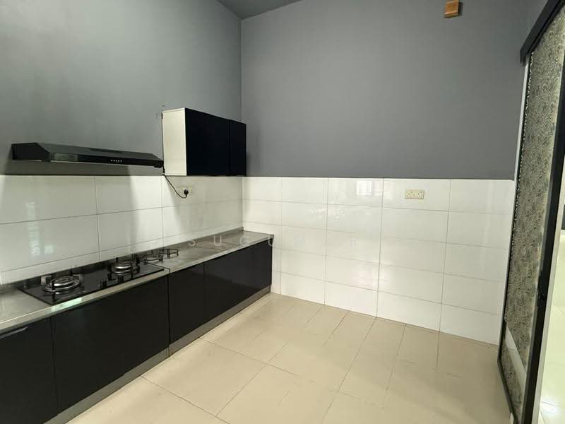 Rumah Teres untuk Disewa di Alam Impian (Shah Alam) - Sugumar - Kitchen - PropertyGuru.com.my