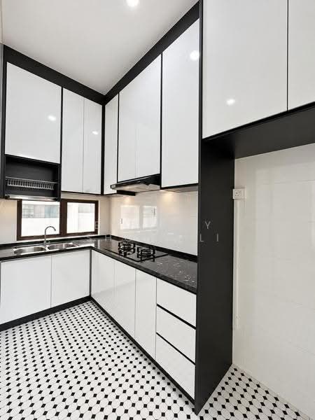 Rumah Teres 3-Tingkat untuk Dijual di Cyberjaya (Selangor) - Effendy Shohaili - Kitchen - PropertyGuru.com.my