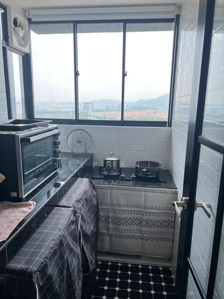 Kediaman Servis untuk Disewa di TRIO By Setia - Stephanie Lim - Kitchen - PropertyGuru.com.my