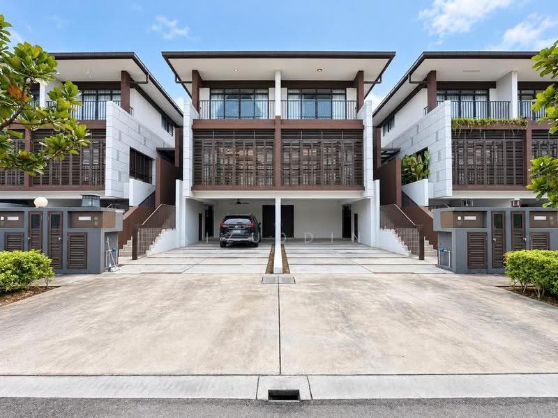 3-storey Terraced House for Sale in Cyberjaya (Selangor) - Aizuddin bin Ahmad - Exterior - PropertyGuru.com.my