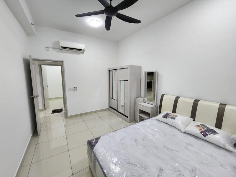 Kediaman Servis untuk Disewa di Setia City Residences - Stephanie Lim - Bedroom - PropertyGuru.com.my