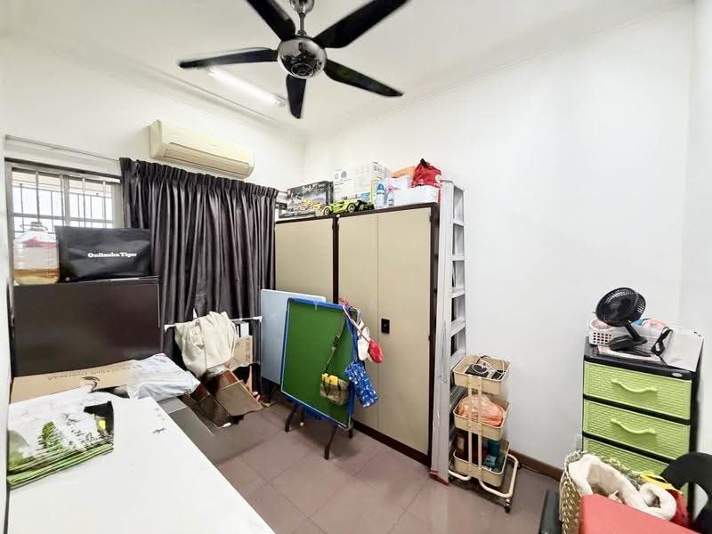 2-storey Terraced House for Sale in Taman Perling (Perling) - Yik Tat - PropertyGuru.com.my