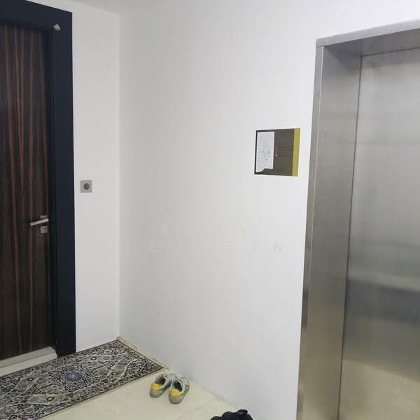 Kondominium untuk Disewa di Icon Residence - Eddy Izuddin - Private lift lobby - PropertyGuru.com.my