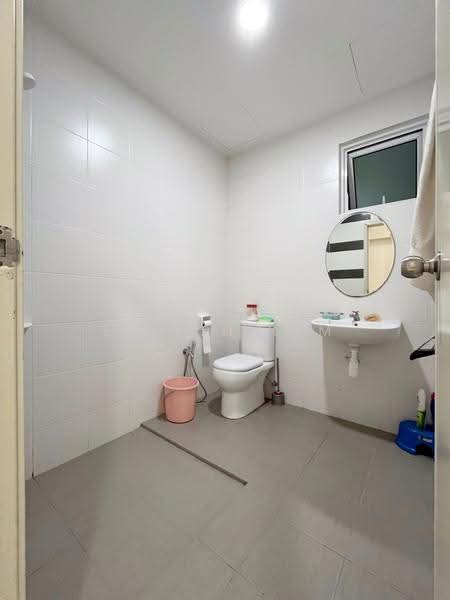 Kondominium untuk Dijual di Imperial Residences - Ee Lin Lim - Bathroom - PropertyGuru.com.my
