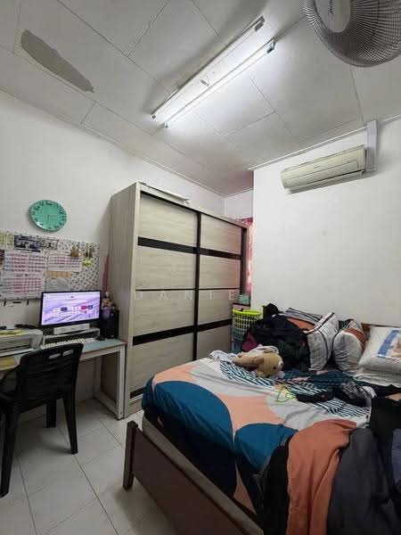 Rumah Teres 1-Tingkat untuk Dijual di Senai (Kulai) - Daniel Yong - Bedroom - PropertyGuru.com.my