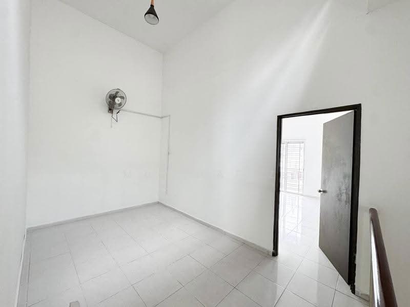 Rumah Teres 2-Tingkat untuk Dijual di Nilai 3 (Nilai) - Muz Hafiz - Interior - PropertyGuru.com.my