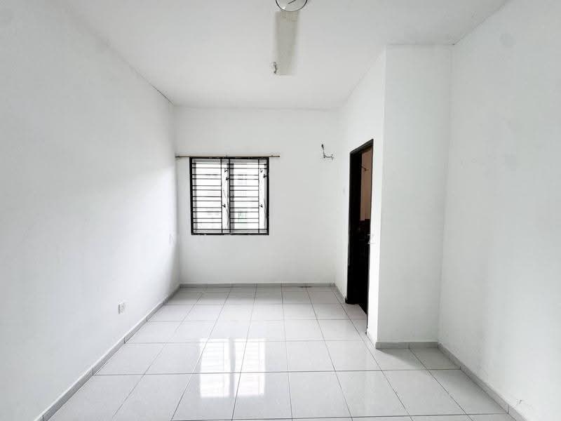 Rumah Teres 2-Tingkat untuk Dijual di Nilai 3 (Nilai) - Muz Hafiz - Interior - PropertyGuru.com.my