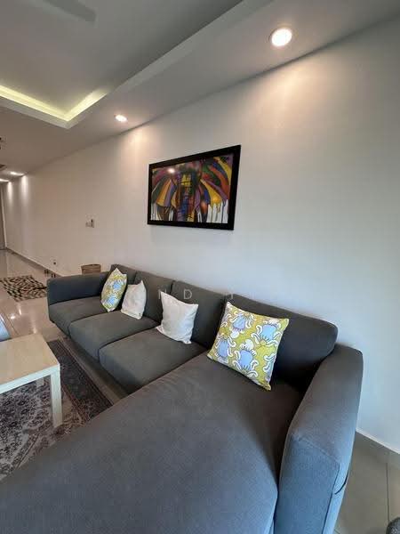 Kondominium untuk Dijual di Hijauan Saujana - Sand Yip - Living Room - PropertyGuru.com.my