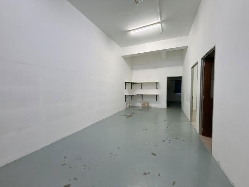 Shop / Office for Rent in Taman Pelangi Indah (Ulu Tiram) - Even Chun - PropertyGuru.com.my