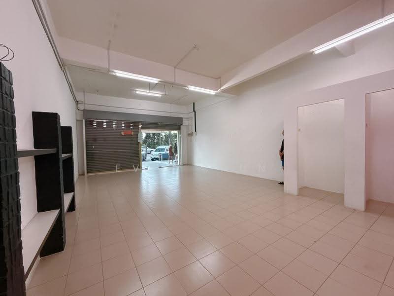 Shop / Office for Rent in Taman Pelangi Indah (Ulu Tiram) - Even Chun - PropertyGuru.com.my