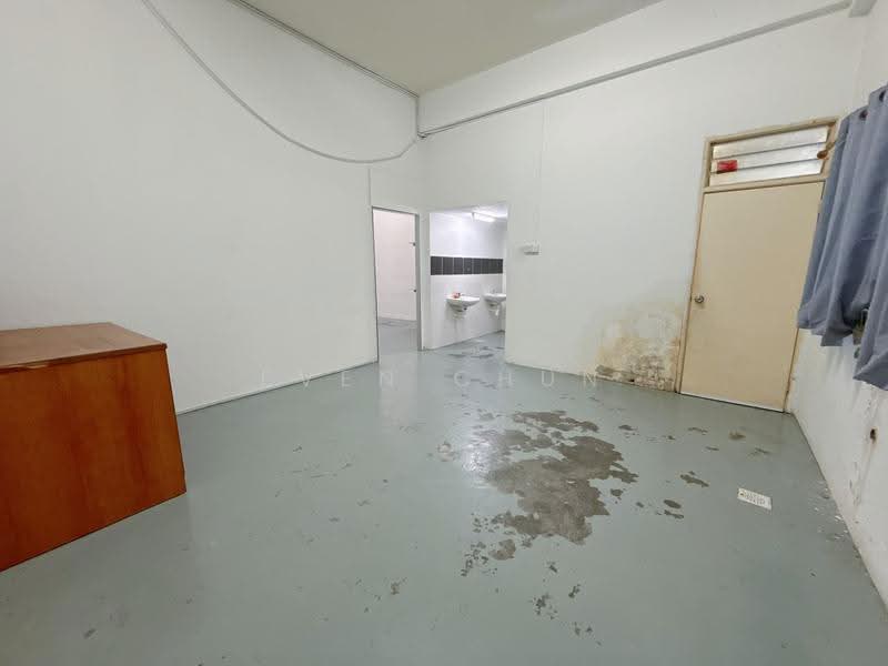 Shop / Office for Rent in Taman Pelangi Indah (Ulu Tiram) - Even Chun - PropertyGuru.com.my
