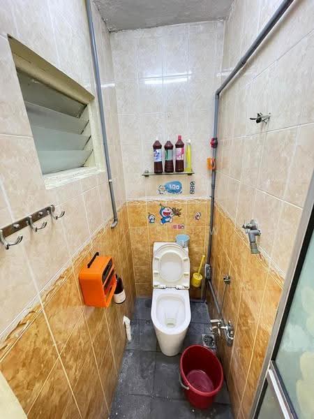 1-storey Terraced House for Sale in Kepong (Kuala Lumpur) - Kiing TW - Bathroom - PropertyGuru.com.my