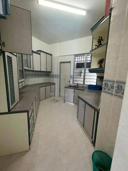 Condominium for Rent at Leader Garden - Mike Kuar - Kitchen - PropertyGuru.com.my