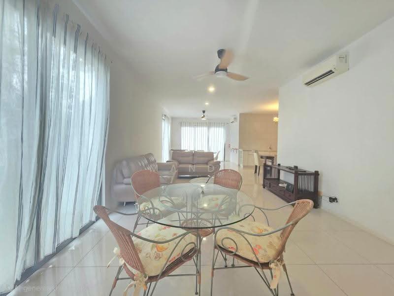 Rumah Teres untuk Disewa di Tamansari (Rawang) - Mandy Cheow - Living Room - PropertyGuru.com.my