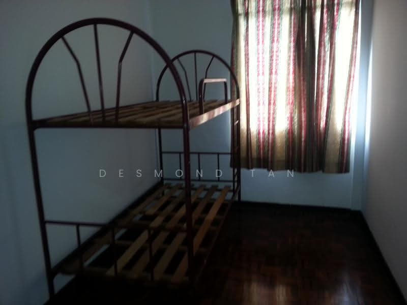 Pangsapuri untuk Dijual di Mutiara Indah Apartment - Desmond Tan - Bedroom - PropertyGuru.com.my