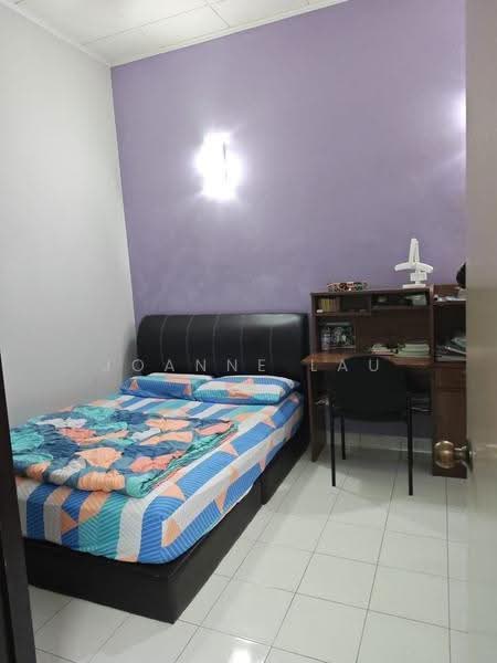 Rumah Teres untuk Dijual di Taman Mutiara Rini (Skudai) - Joanne Lau - Bedroom - PropertyGuru.com.my