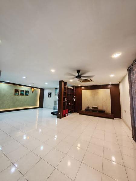 2-storey Terraced House for Sale in Bukit Indah (Iskandar Puteri (Nusajaya)) - Sky Tan - Living Room - PropertyGuru.com.my