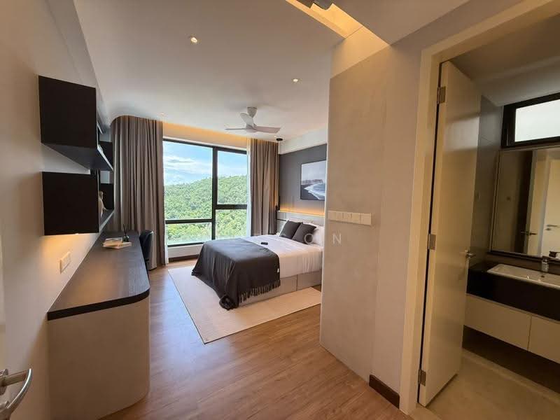Kondominium untuk Dijual di The Marin at Ferringhi - Carson Chuah - Bedroom - PropertyGuru.com.my