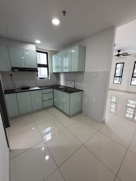 Kediaman Servis untuk Disewa di TRIO By Setia - John Tee - Kitchen - PropertyGuru.com.my