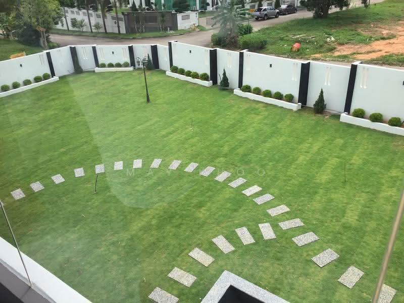 Bungalow House for Sale in Bandar Seri Alam (Masai) - May Khoo - Garden - PropertyGuru.com.my