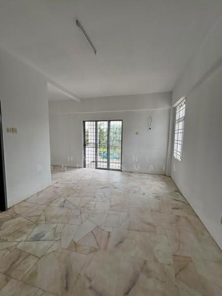 Bungalow House untuk Dijual di Pantai Sepang Putra (Sepang) - Hartini Binti Ismail - Interior - PropertyGuru.com.my
