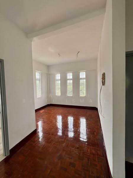 Bungalow House untuk Dijual di Pantai Sepang Putra (Sepang) - Hartini Binti Ismail - Interior - PropertyGuru.com.my