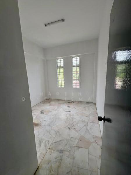 Bungalow House untuk Dijual di Pantai Sepang Putra (Sepang) - Hartini Binti Ismail - Interior - PropertyGuru.com.my