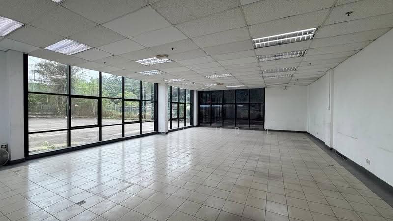 Warehouse for Rent in Glenmarie (Selangor) - Dr Shahril Nizam - PropertyGuru.com.my