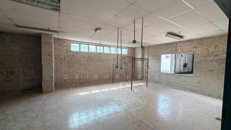 Warehouse for Rent in Glenmarie (Selangor) - Dr Shahril Nizam - PropertyGuru.com.my