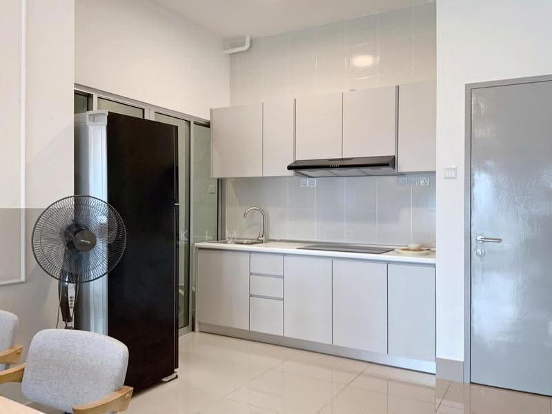 Service Residence for Rent at Serviced Residence @ Razak City Residences (RC Residences) - Kim Ling - Kitchen - PropertyGuru.com.my