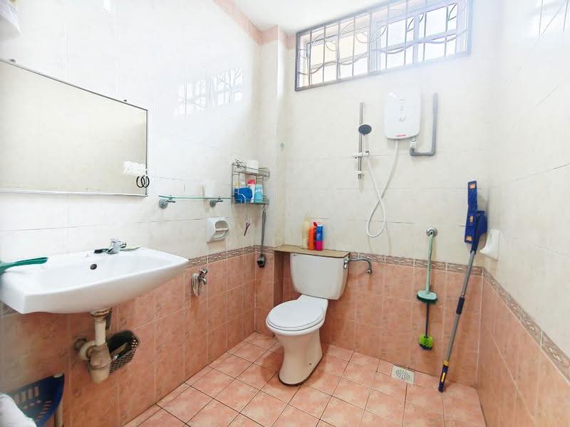 Bungalow House for Sale in Taman Jati (Batu Berendam) - Patrick Lim - PropertyGuru.com.my