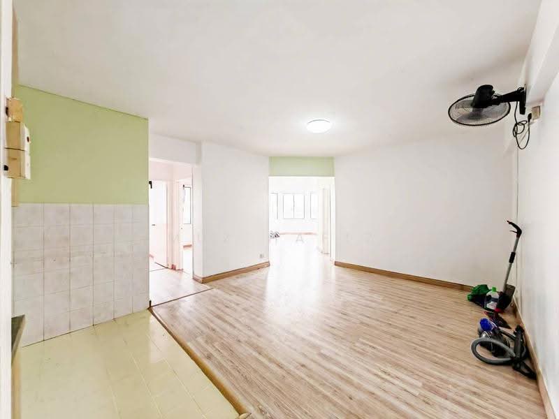 Kondominium untuk Dijual di Kelana D'Putera - Muz Hafiz - Living Room - PropertyGuru.com.my