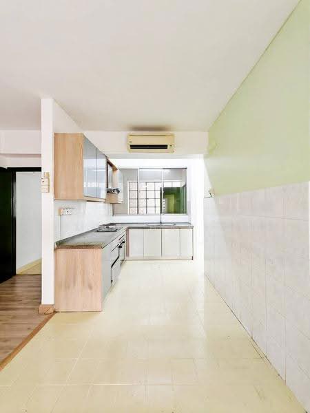 Kondominium untuk Dijual di Kelana D'Putera - Muz Hafiz - Kitchen - PropertyGuru.com.my