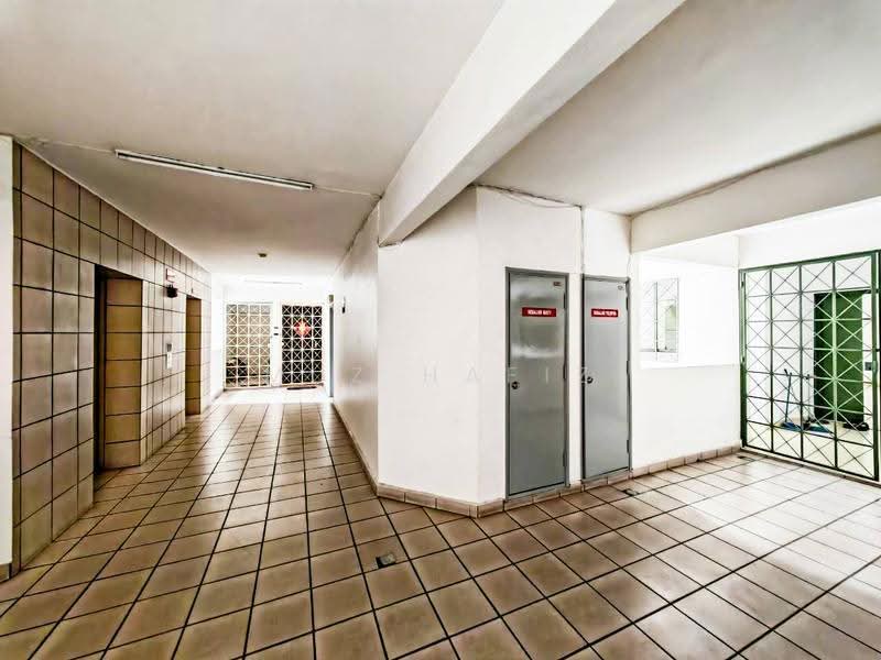 Kondominium untuk Dijual di Kelana D'Putera - Muz Hafiz - Lobby - PropertyGuru.com.my