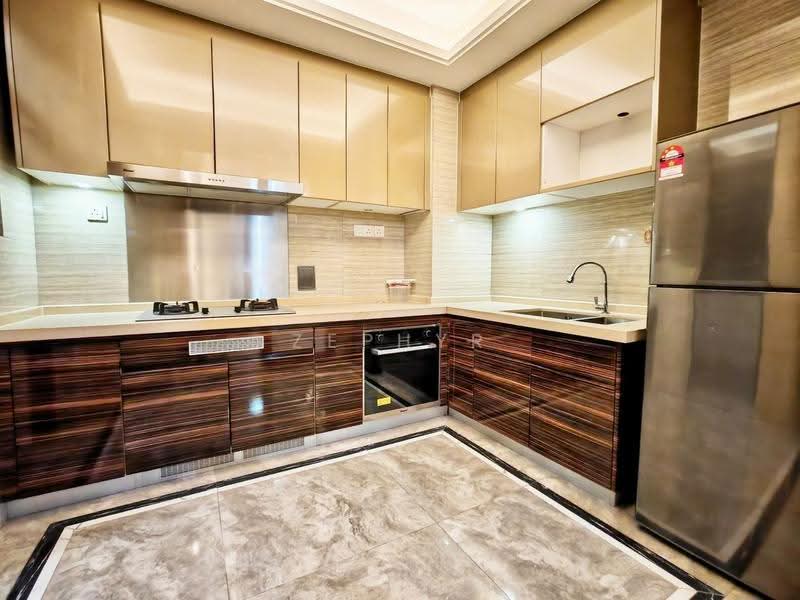 Service Residence for Sale at R&F Princess Cove Phase 1 - Zephyr Khoo - Kitchen - PropertyGuru.com.my