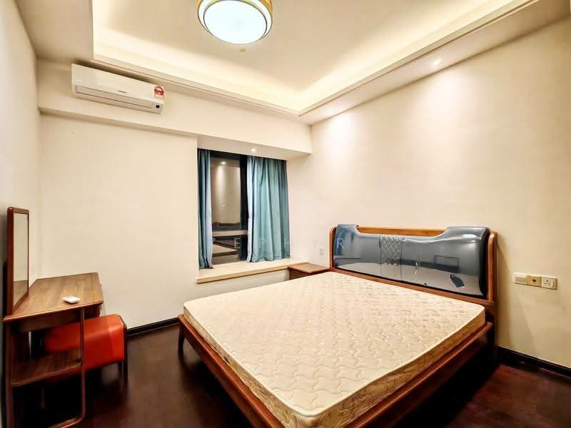 Service Residence for Sale at R&F Princess Cove Phase 1 - Zephyr Khoo - Bedroom - PropertyGuru.com.my