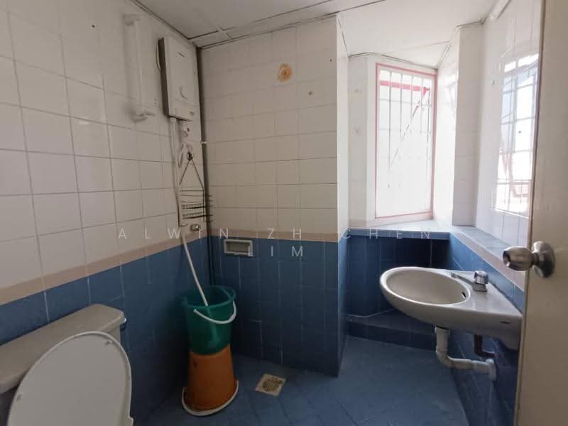 Condominium for Rent at Scotland Park - Alwin Zh Chen Lim - Bathroom - PropertyGuru.com.my