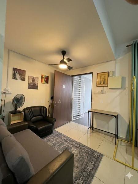 Rumah Teres 2-Tingkat untuk Dijual di Kepala Batas (Penang) - Azura Ghani - Living Room - PropertyGuru.com.my